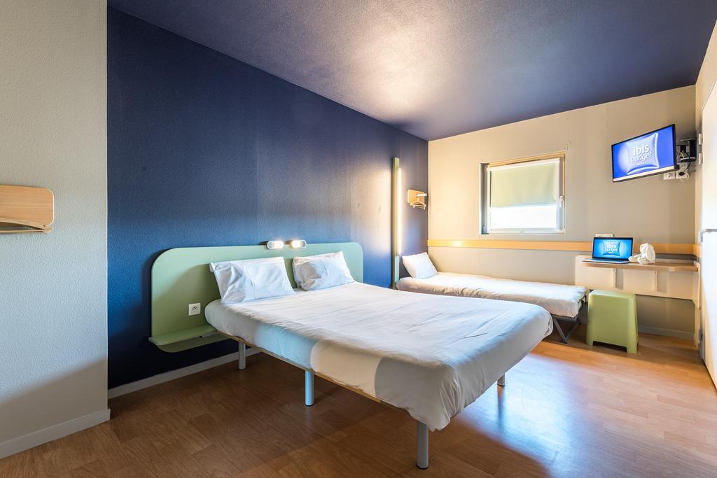 Ibis Budget Amberieu En Bugey/Chateau Gaillard A42 Екстериор снимка