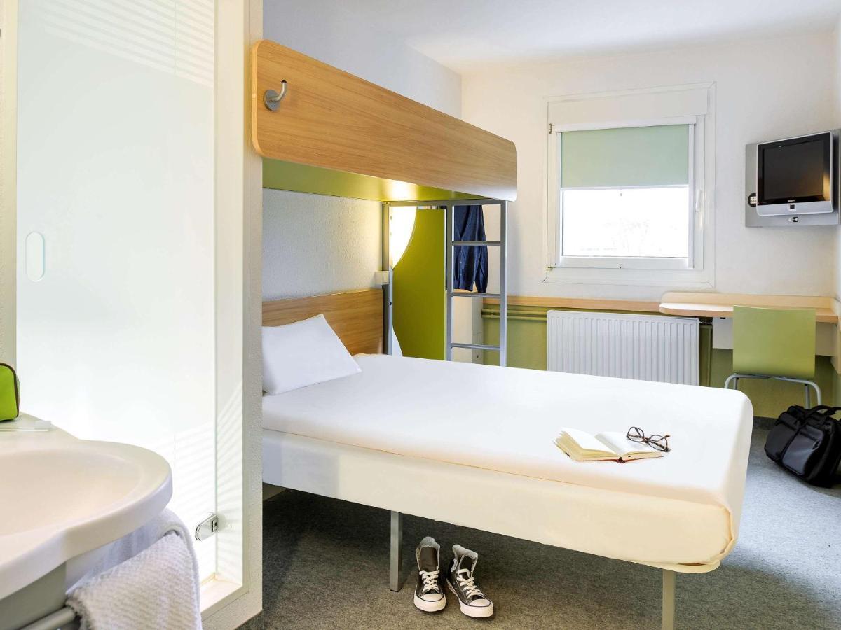 Ibis Budget Amberieu En Bugey/Chateau Gaillard A42 Екстериор снимка